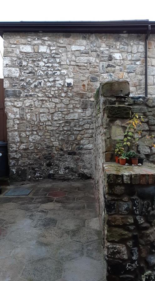 The Stonehouse, In The Heart Of Ballycastle Exterior photo